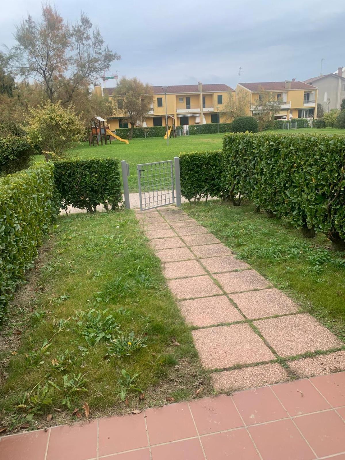 Apartment Caorle De Lux Swimming Pool, Parking, Garden Exterior foto